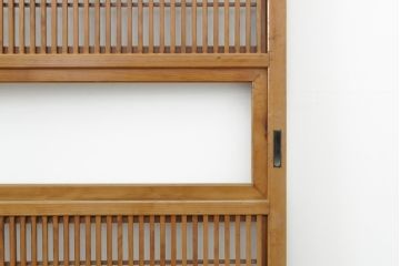 アンティーク建具 裏障子付き 明るい木味の格子戸4枚セット(引き戸、障子戸)(R-056521)