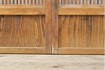 アンティーク建具 裏障子付き 明るい木味の格子戸4枚セット(引き戸、障子戸)(R-056521)