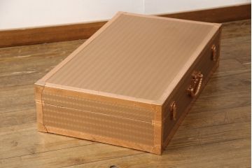 中古　美品　希少な廃盤品!BALS東京　森田恭通デザインの上品なトランクケース(収納、ボックス)(定価約20万円)(R-056526)