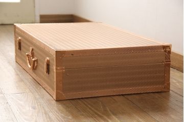 中古　美品　希少な廃盤品!BALS東京　森田恭通デザインの上品なトランクケース(収納、ボックス)(定価約20万円)(R-056526)