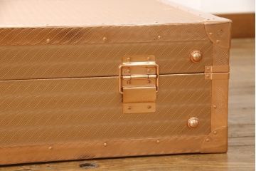 中古　美品　希少な廃盤品!BALS東京　森田恭通デザインの上品なトランクケース(収納、ボックス)(定価約20万円)(R-056527)