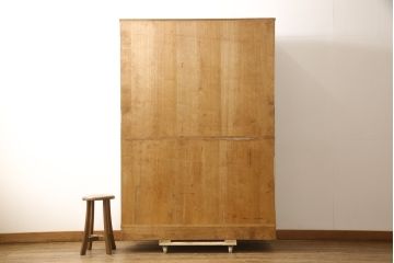 中古　洗練された佇まいが美しい加茂総桐箪笥(胴丸)(定価約160万円)(総桐たんす、引き出し、チェスト、着物箪笥、和タンス)(R-056531)