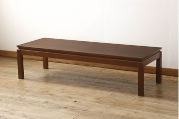 デンマークビンテージ　北欧家具　チーク材製　横長サイズのセンターテーブル(ローテーブル、ヴィンテージ)(R-056549)