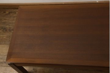 デンマークビンテージ　北欧家具　チーク材製　横長サイズのセンターテーブル(ローテーブル、ヴィンテージ)(R-056549)