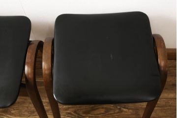 ヴィンテージ家具　秋田木工　曲木家具　NO.202　おしゃれなミッドセンチュリースタイルのスタッキングスツール3脚セット(スツール、椅子、ビンテージ)(R-056554)
