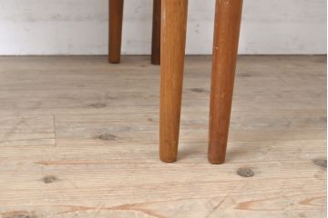 デンマークビンテージ　北欧家具　チーク材　J.L.モラー　デザインモデル79　ナチュラルスタイルの空間づくりにおすすめのダイニングチェア2脚セット(ダイニングチェア、椅子、アームレスチェア、イス、ヴィンテージ)(R-056558)