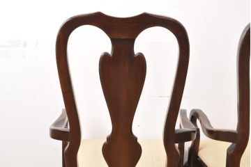 中古　DREXEL HERITAGE(ドレクセルヘリテイジ)　VINTAGE CHERRY(ビンテージチェリー)シリーズの猫脚付きアームチェア2脚セット(ダイニングチェア、椅子、イス)(R-056559)