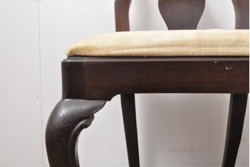 中古　DREXEL HERITAGE(ドレクセルヘリテイジ)　VINTAGE CHERRY(ビンテージチェリー)シリーズの猫脚付きチェア4脚セット(ダイニングチェア、椅子、イス)(R-056561)