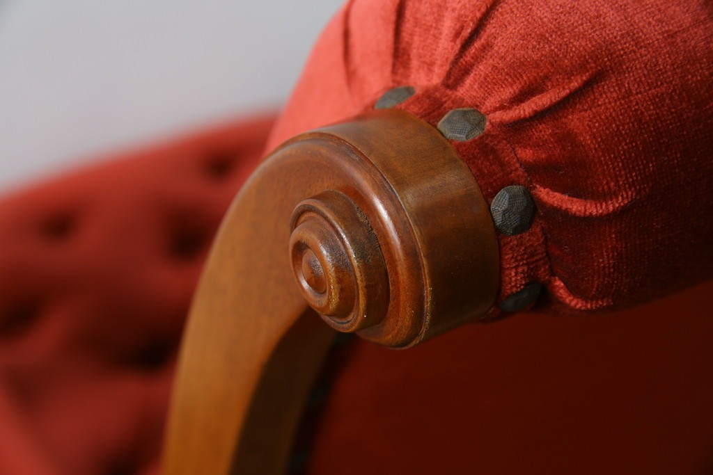 中古　横浜ダニエル(daniel)　ヨーロピアンな部屋づくりにおすすめ!ブーツワイドアームチェア　定価約30万円　(R-056566)