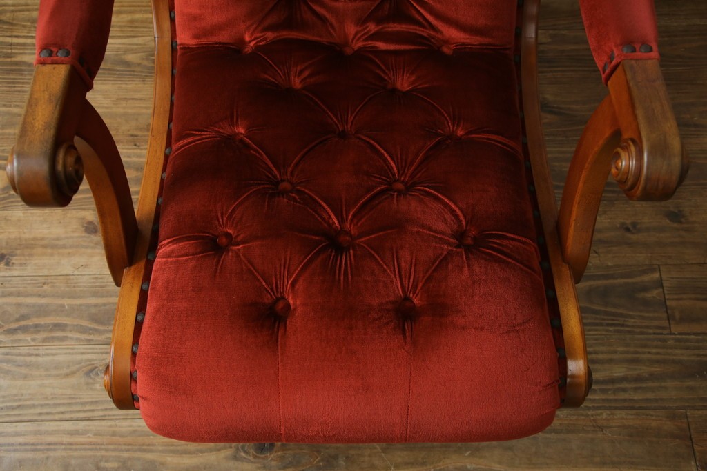 中古　横浜ダニエル(daniel)　ヨーロピアンな部屋づくりにおすすめ!ブーツワイドアームチェア　定価約30万円　(R-056567)