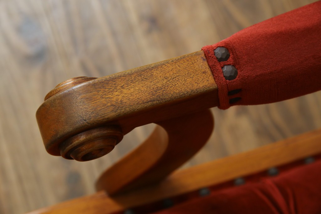 中古　横浜ダニエル(daniel)　ヨーロピアンな部屋づくりにおすすめ!ブーツワイドアームチェア　定価約30万円　(R-056567)