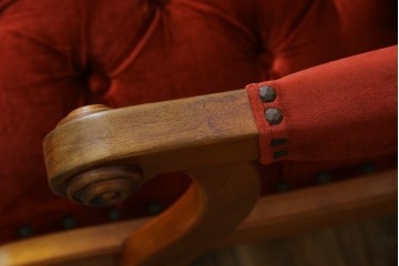 中古　横浜ダニエル(daniel)　ヨーロピアンな部屋づくりにおすすめ!ブーツワイドアームチェア　定価約30万円　(R-056567)