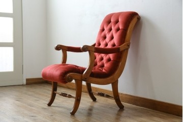 中古　横浜ダニエル(daniel)　ヨーロピアンな部屋づくりにおすすめ!ブーツワイドアームチェア　定価約30万円　(R-056567)