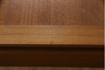 デンマークビンテージ　北欧家具　チーク材製の小ぶりなセンターテーブル(ローテーブル、コーヒーテーブル、サイドテーブル、ヴィンテージ)(R-056569)