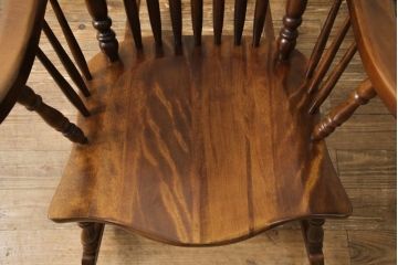 中古　民芸家具　カバ材　くつろぎの時間を過ごせるロッキングチェア(椅子、板座チェア、アームチェア)(R-056572)