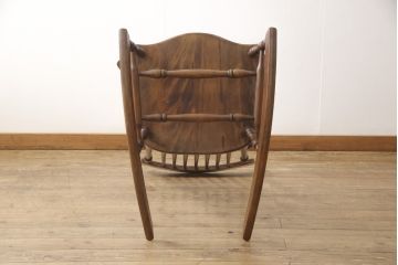 中古　民芸家具　カバ材　くつろぎの時間を過ごせるロッキングチェア(椅子、板座チェア、アームチェア)(R-056572)