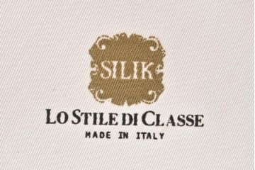 中古　SILIK(シリック)　イタリア高級家具　本革(レザー)の上質なロココ調アームチェア(定価約57万円)(イス、椅子、サロンチェア)(R-056575)