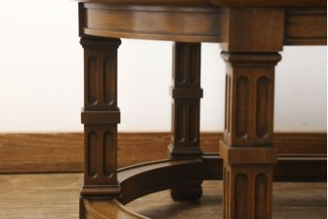 中古　DREXEL HERITAGE(ドレクセルヘリテイジ)　FRANCESCA(フランチェスカ)シリーズ　重厚でクラシカルなデザインのセンターテーブル(定価約56万円)(カクテルテーブル、ローテーブル)(R-056577)