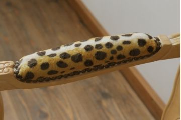 ビンテージ　希少デザイン!　豹柄のファブリックがおしゃれなアームチェア(肘掛け椅子、イス、サロンチェア、ヴィンテージ)(R-056606)