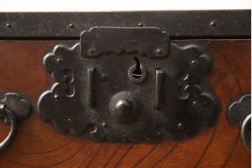 和製アンティーク　江戸明治期　極上!三方欅材製の酒田船箪笥(帳箱、時代箪笥、和たんす、小物収納、小箪笥)(R-056608)