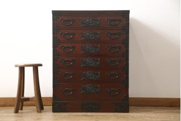 中古　美品　欅産業　漆塗り　迫力たっぷりの牡丹金具が付いた仙台箪笥(小箪笥、収納箪笥、引き出し、サイドチェスト)(R-056612)