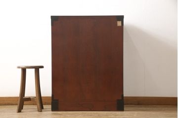 中古　美品　欅産業　漆塗り　迫力たっぷりの牡丹金具が付いた仙台箪笥(小箪笥、収納箪笥、引き出し、サイドチェスト)(R-056612)
