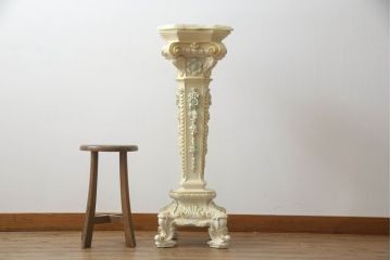 中古　イタリア　ロココ調　SILIK(シリック)　エレガントな空間づくりに活躍するフラワースタンド(花台、飾り棚、飾り台、展示台、店舗什器、ディスプレイ)(R-056635)