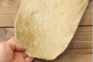 中古 本革(レザー)　特大サイズ!風合い豊かなカウラグ(マット、カーペット)(R-056664)
