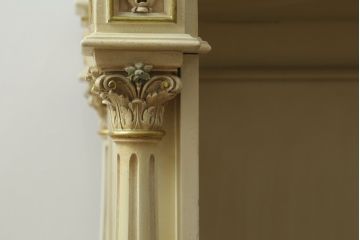 イタリアビンテージ　SILIK(シリック)　天板本革製　ハンドメイド　ロココ調の贅沢なデスク(片袖机、ヴィンテージ、在宅用、在宅ワーク)(定価約120万円)(R-056670)