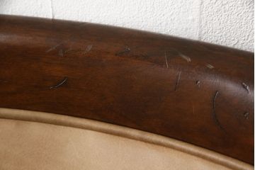 中古　DREXEL HERITAGE(ドレクセルヘリテイジ) Upholstery(アップホルスタリー)　本革製の優雅なデスクチェア(ゲームチェア、回転チェア、椅子)(定価約43万円)(R-056708)