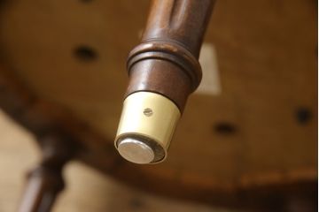 中古　DREXEL HERITAGE(ドレクセルヘリテイジ) Upholstery(アップホルスタリー)　本革製の優雅なデスクチェア(ゲームチェア、回転チェア、椅子)(定価約43万円)(R-056708)