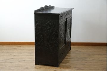 ビンテージ　軽井沢彫り　ダイナミックな桜の彫刻が目を引くサイドボード(収納棚、キャビネット、戸棚、ヴィンテージ)(R-056711)