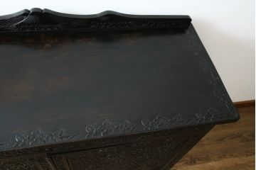 ビンテージ　軽井沢彫り　ダイナミックな桜の彫刻が目を引くサイドボード(収納棚、キャビネット、戸棚、ヴィンテージ)(R-056711)