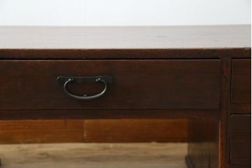 和製アンティーク　三方栗材　引き出しがたっぷり付いた桜金具の両袖机(文机、座机、デスク、在宅用、在宅ワーク)(R-056712)