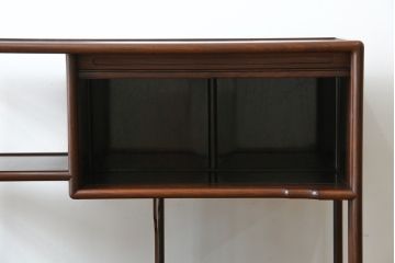 中古　伝統工芸　大阪唐木指物　漆塗り　紫檀(シタン)材製　在銘萬翠　扇の彫刻入りの飾り棚(茶棚、キャビネット)(R-056714)