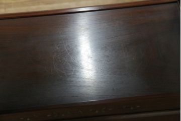 中古　伝統工芸　大阪唐木指物　漆塗り　紫檀(シタン)材製　在銘萬翠　扇の彫刻入りの飾り棚(茶棚、キャビネット)(R-056714)