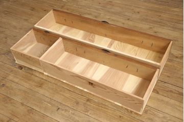 和製アンティーク　前面欅材　コンパクトですっきり収まる刀箪笥ローボード(テレビ台、テレビボード、時代箪笥、和タンス)(R-056738)