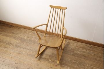 イギリスビンテージ　ERCOL(アーコール)　ナチュラルでおしゃれなゴールドスミスロッキングチェア(アームチェア、椅子、イス、ヴィンテージ)(R-056741)