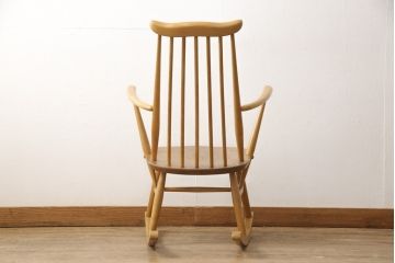 イギリスビンテージ　ERCOL(アーコール)　ナチュラルでおしゃれなゴールドスミスロッキングチェア(アームチェア、椅子、イス、ヴィンテージ)(R-056741)
