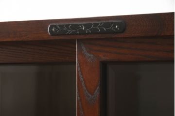 中古　美品　岩谷堂箪笥　上質な和の雰囲気を醸し出す収納棚(食器棚、カップボード、戸棚、書棚、ブックケース)(R-056747)