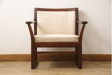 ビンテージ　モリシゲ(MORISHIGE/森繁)　艶やかな木肌で高級感ただようラウンジチェア(座敷椅子、イス、1人掛けソファ)(R-056767)