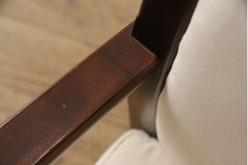 ビンテージ　モリシゲ(MORISHIGE/森繁)　艶やかな木肌で高級感ただようラウンジチェア(座敷椅子、イス、1人掛けソファ)(R-056767)