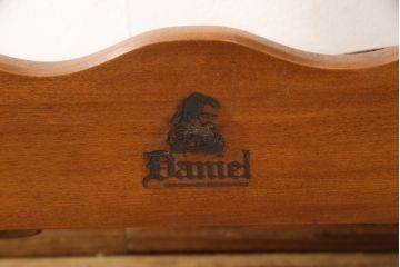 中古　希少!!　横浜ダニエル(daniel)　レザー　カントリースタイルの空間を演出するスリッパラック(スリッパ立て、革)(R-056770)