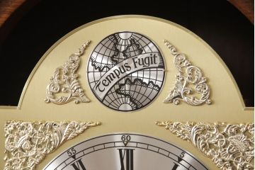 中古　美品　ドイツ　ヘルムレ　分銅式　振り子付き　細やかな装飾が光る!クラシカルな空間を演出するホールクロック(振り子時計、ディスプレイ)(R-056772)