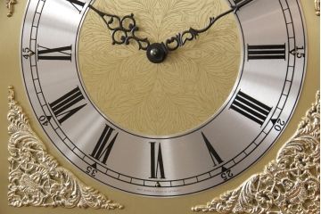 中古　美品　ドイツ　ヘルムレ　分銅式　振り子付き　細やかな装飾が光る!クラシカルな空間を演出するホールクロック(振り子時計、ディスプレイ)(R-056772)