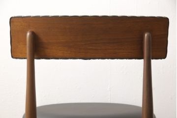 イギリスビンテージ　G-PLAN(ジープラン)　Fresco(フレスコ) チーク材　合皮張り座面のサーキュラーチェア(ダイニングチェア、椅子、イス、ヴィンテージ)(R-056773)
