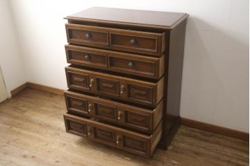 中古　美品　DREXEL HERITAGE(ドレクセルヘリテイジ)　ESPERANTO(エスペラント)　凝った装飾が目を引くアンティーク調チェスト(引き出し)(R-056793)