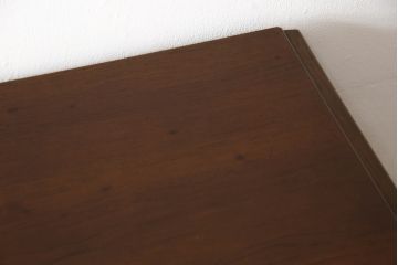 中古　美品　DREXEL HERITAGE(ドレクセルヘリテイジ)　ESPERANTO(エスペラント)　凝った装飾が目を引くアンティーク調チェスト(引き出し)(R-056793)