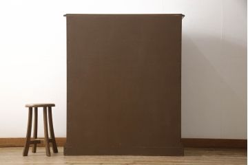 中古　美品　DREXEL HERITAGE(ドレクセルヘリテイジ)　ESPERANTO(エスペラント)　凝った装飾が目を引くアンティーク調チェスト(引き出し)(R-056793)