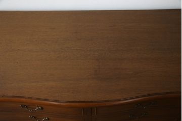 中古　DREXEL HERITAGE(ドレクセルヘリテイジ)　Touraine(ツーレイン)　マホガニー材製の贅沢なアンティーク調チェスト(引き出し)(R-056794)